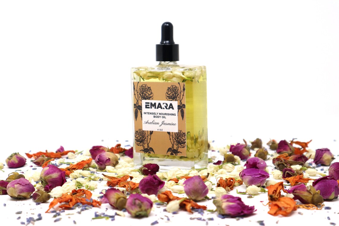 EMARA Intensely Nourishing Arabian Jasmine Body Oil - Perfect Self Care Gift, Handmade, Organic, Vegan, Skin Moisturizing, Soothing Oil